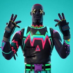 Fortnite on Twitter: Glow away the competition! New Liteshow Outfit
