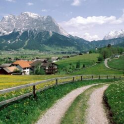 Download Alpine Village In Austria wallpapers
