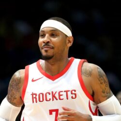 Carmelo Anthony apologized to his Rockets’ teammates for playing