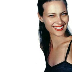 Shalom Harlow Sexy Wallpapers Image