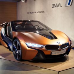 BMW i8 Spyder Officially Confirmed for 2018 Launch