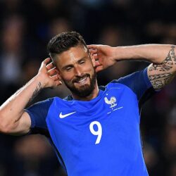 Arsenal striker Olivier Giroud not ruling out January move to boost