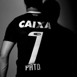 Corinthians Alexandre Pato in black wallpapers and image