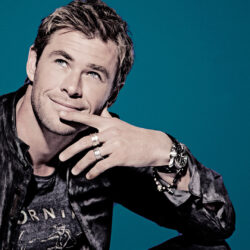 Chris Hemsworth Photoshoot Saturday Night Live Wallpapers