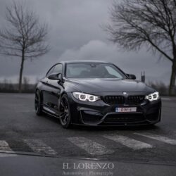 New Wallpapers with Your Favorite Azurite Black BMW M4