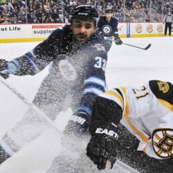 Dustin Byfuglien to Bruins trade rumor makes Jets team to watch