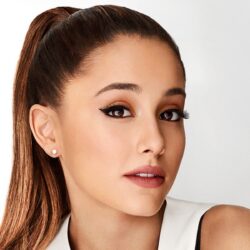 25+ Ariana Grande wallpapers High Quality Download