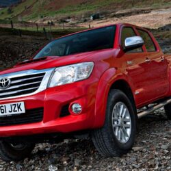 Toyota Hilux 2012 Wallpapers