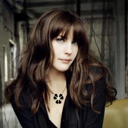 Liv Tyler desktop PC and Mac wallpapers