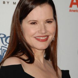 Fashion Geena Davis wallpapers