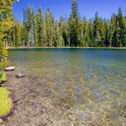 Peaceful Pictures: View Image of Lassen Volcanic National Park
