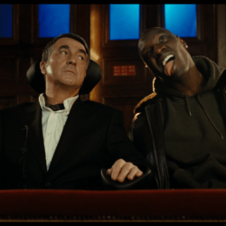 Index of /reviews/image/reviews/1/intouchables