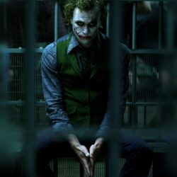 Wallpapers For > The Dark Knight Joker Face Wallpapers